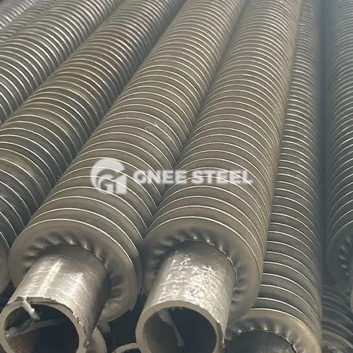 Indlejrede finnede rør